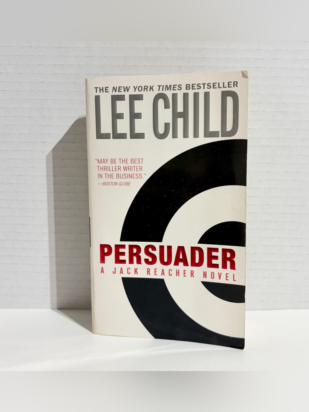 Persuader Lee Child Paperback Book Jack Reacher Novel Fiction 2004 Vintage